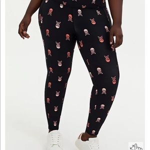 Torrid size 3 leggings
